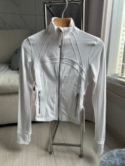新品19800円 限定品 ルルレモン ディファイン ジャケット クロップ 6