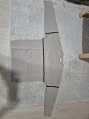COS スウェットのサムネイル