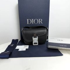 Dior saddle bag ミニ 新品未使用品 BTS ジミン愛用 - メルカリ