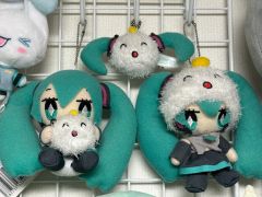 初音ミク 顔文字 かおもじネコ 歌姫 マスコット ぬいぐるみ - メルカリ