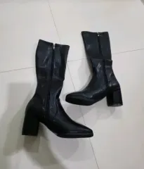 新品 レディースブーツ 235