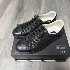 GUCCI グッチ レザー スニーカー ブラック GG サイズ8 27㎝ 黒 - メルカリ