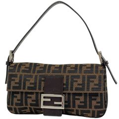 美品】FENDI フェンディ ズッカ柄 マンマバケット ショルダーバッグ