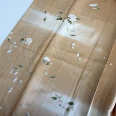 夏物 絽訪問着 付け下げ ベージュ 草花文様 友禅に刺繍 正絹 三越
