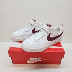 ナイキキッズ コートバーロウ スニーカー