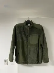 エンジニアードガーメンツ ユニクロ フリース カーキ L