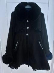 本日限定 Angelic Pretty ビジュー付きブラックベルベットジャケット