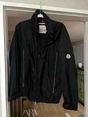 正規品】MONCLER RANCE ブラック ナイロンJKT フード収納可 2 - メルカリ