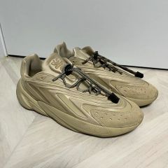 adidas Originals】新品 オゼリア ベージュ GV7685 - メルカリ