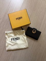だ*ご様 【正規品】FENDI ダークグリーン コンチネンタルウォレット 長