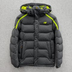 new balance キルティング フード ジャケット M カーキ - メルカリ