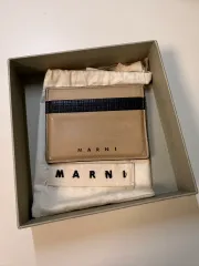 マルニ カードウォレットのサムネイル