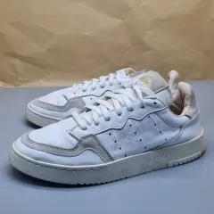 アディダス SUPERCOURT メンズスニーカー 265