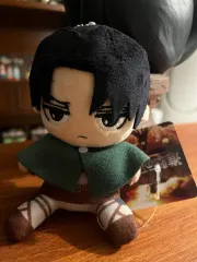進撃の巨人 リヴァイ ぬいぐるみ