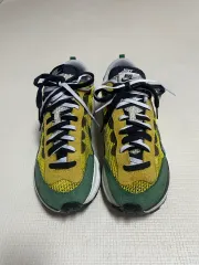 NIKE × SACAI ヴェイパーワッフル ツアー イエロー & ゴージ グリーン US8.5