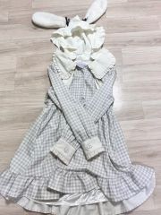 出品停止間近 カーキー お人形 リュック - メルカリ