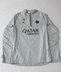 サッカー Paris Saint-Germain クッション 5点セット - メルカリ