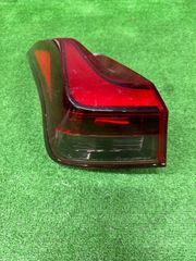 【美品】レクサスNX300h FスポーツAYZ10 テールランプ 前期 美品】レクサスNX300h FスポーツAYZ10 テールランプ 前期 - メルカリ