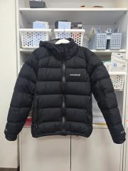 栗*孝様 美品！鑑定済み/モンクレール迷彩柄ライトダウンベスト3/タグ付属！ 栗*孝様 美品！鑑定済み/モンクレール迷彩柄ライトダウンベスト3/タグ