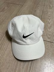 たぐまん様専用 美品Supreme Nike Mesh Cap White - メルカリ