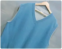 COSコス Vネック KNITTED ベスト (メンズXL)のサムネイル