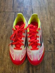 F50エリート 靴紐片方かえてます 26cm - メルカリ