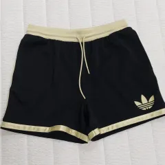 男性 34 adidas ハーフパンツ