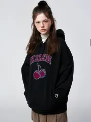 定価89000円 新品 KIRSH さくらんぼ フード付きTシャツのサムネイル