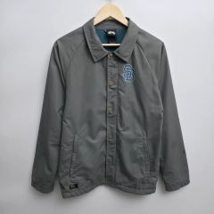 激レア）NIKE SB コーチジャケット ホワイト XLだが2XL - メルカリ