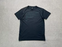 オークリー 機能性 半袖Tシャツ J04007のサムネイル