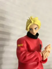 バンダイ新作フィギュア 出品