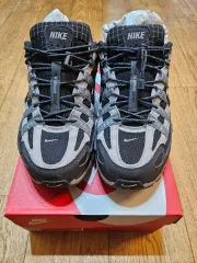 NIKE スニーカー ブラック/グレー ボックス含む