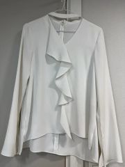 新品✨ERiKOKATORi エリコカトリ リネン パフスリーブブラウス 日本製 