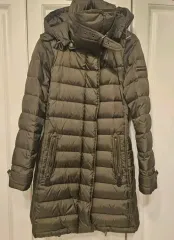 正規品 バーバリー カーキ色 ロング ダウン