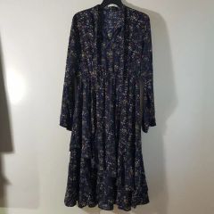 styling/ ケイシラハタ 花火刺繍 マキシドレス 雑誌掲載 ロングワンピ styling/ ケイシラハタ 花火刺繍 マキシドレス 雑誌掲載 ロングワンピ