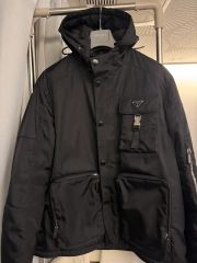 SixTONES田中樹　着用PRADAダウンジャケット SixTONES田中樹 着用PRADAダウンジャケット - メルカリ