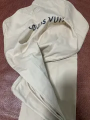 ルイヴィトン スーツケースのサムネイル