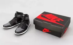 【中古】トレーディングフィギュア SHADOW(Black/Grey) 「NIKE Air Jordan 1 High 85 MINIATURE COLLECTION」のサムネイル