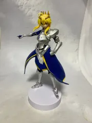 FATE セイバー フィギュア