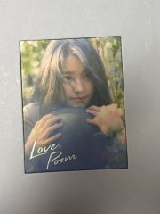 IU ライブDVD 2019 Love Poem - メルカリ