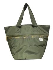 【美品】 ヤマト屋 NV151 たっぷりクリ手提げ グリーン 美品】 ヤマト屋 NV151 たっぷりクリ手提げ グリーン - メルカリ
