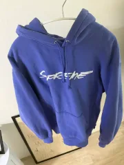 Supreme 裏起毛パーカー（パリ購入）のサムネイル