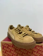 プーマ PUMA スウェード フラットフォーム 240