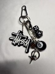 STUSSY Spinning Dice Keychain - メルカリ