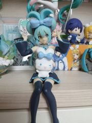 初音ミク　クロミ　シナモロール　フィギュア　3体セット　サンリオコラボ 初音ミク クロミ シナモロール フィギュア 3体セット サンリオコラボ