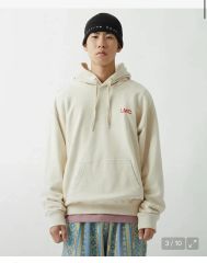 【全新美品】Niko and ボーイフレンド 花柄刺繍パーカー グレー Lサイズ 全新美品】Niko and ボーイフレンド 花柄刺繍パーカー グレー Lサイズ