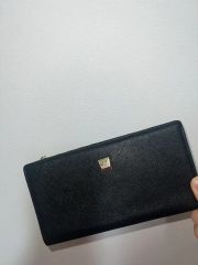 GIVENCHY ジバンシー 長財布 ダークネイビー ゴールド金具 がま口 