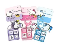 (新製品) サンリオ ハローキティ ピンク/パープル チェック アクリル キーキャップキーリング