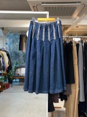 sacai✨サカイ ポルカドット ナイロンツイルスカート ネイビー - メルカリ