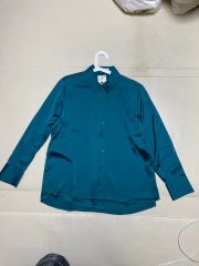 新品未使用タグ付き】MNG マンゴ サテン シャツ アイボリー M - メルカリ